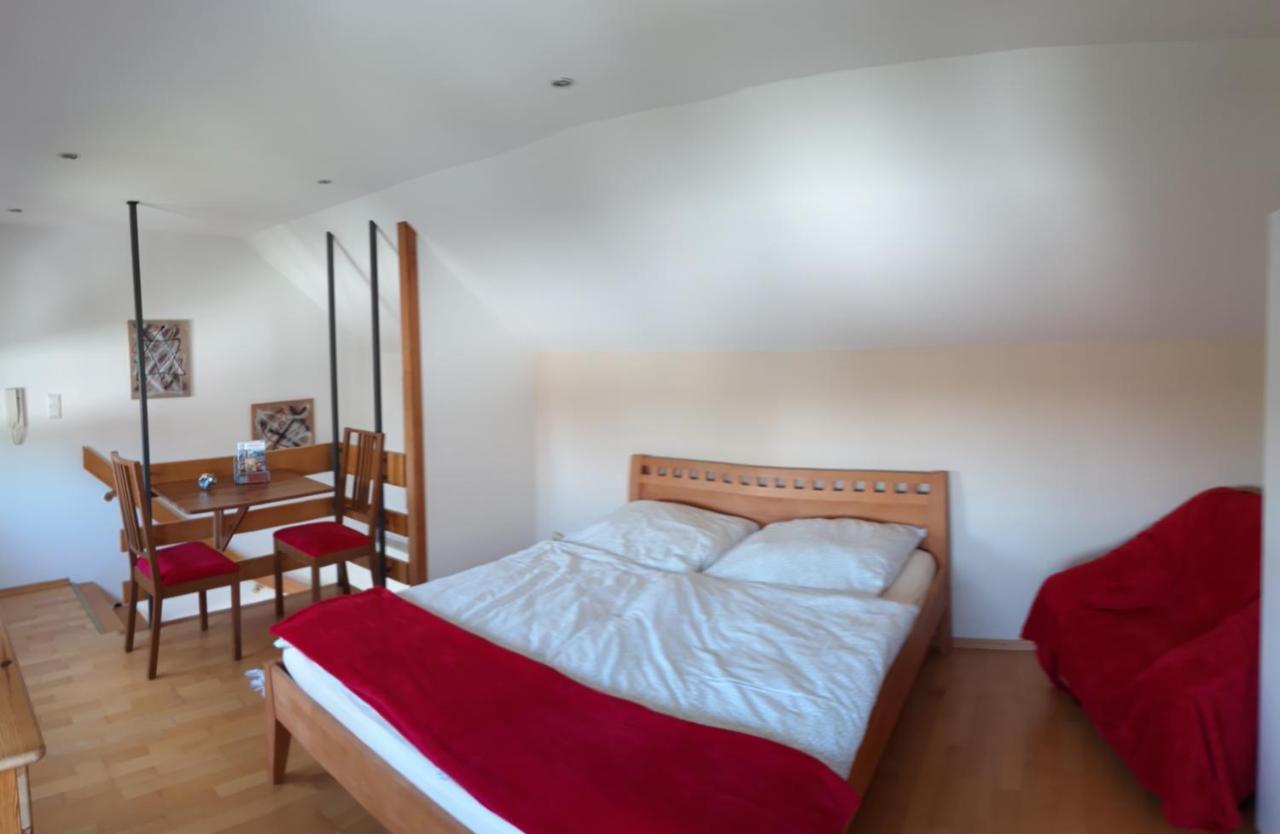 Arthouse Apartment Bad Vilbel Esterno foto